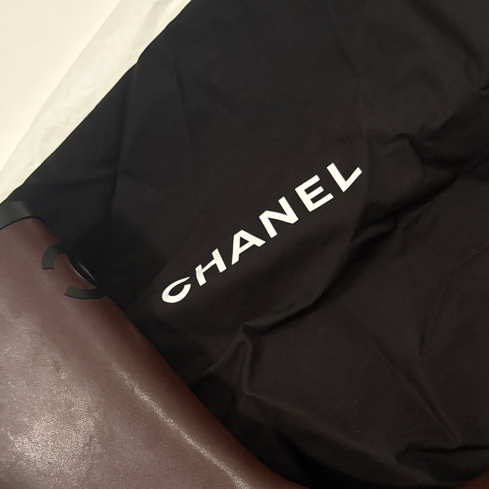 CHANEL Burgundy Rubber Rain Boots with Black Trim- Brand NEW - Picture 4 of 5